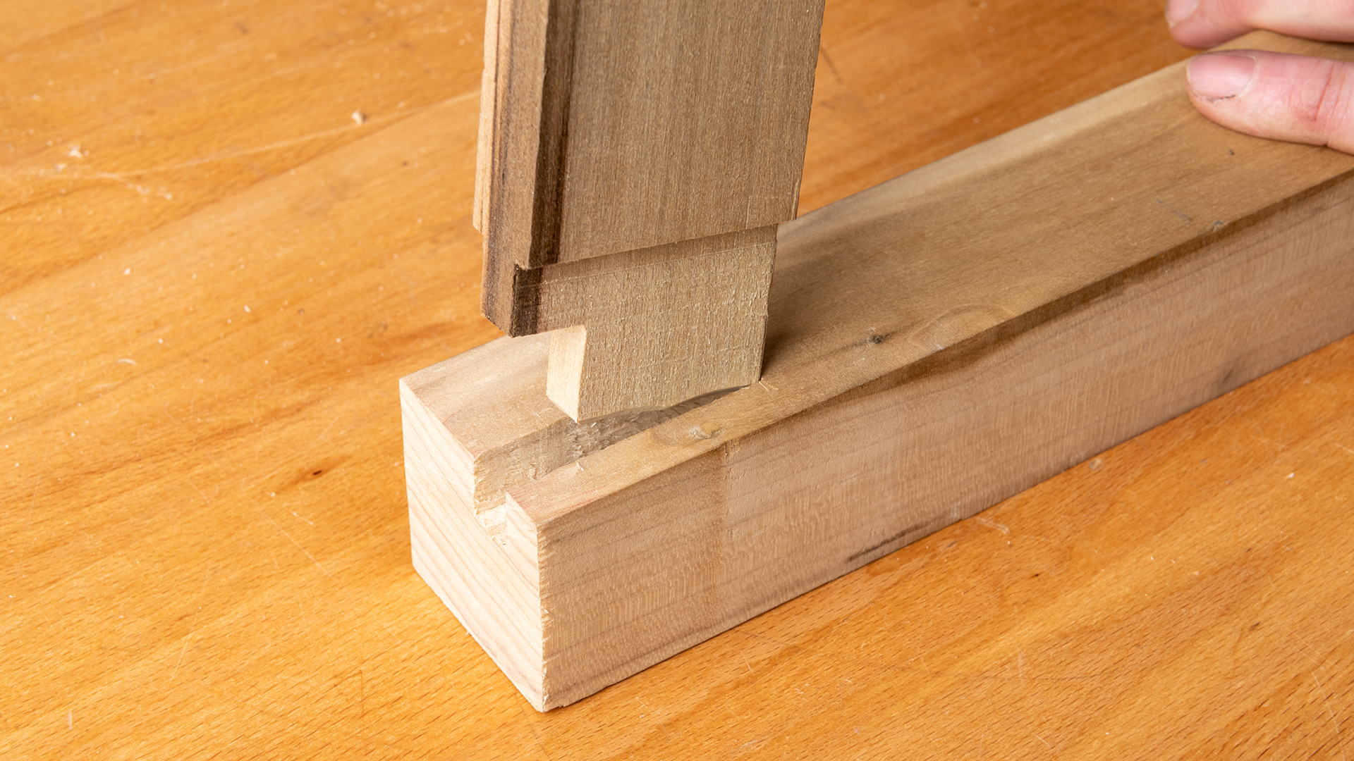 Kiln-Dried Hardwood Frame